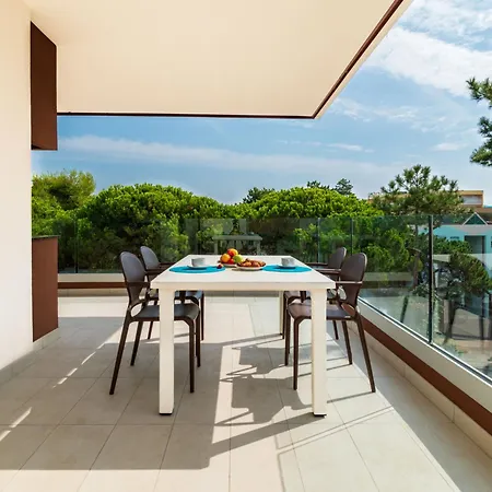 Daire Iris Suite-6 By Interhome *